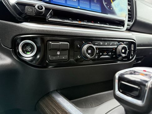 Used 2023 Chevrolet Silverado 1500 LT Trail Boss w/ Protection Package image 21