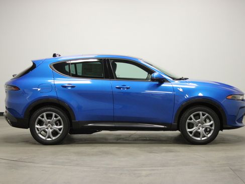 Used 2024 Dodge Hornet R/T Plus image 9