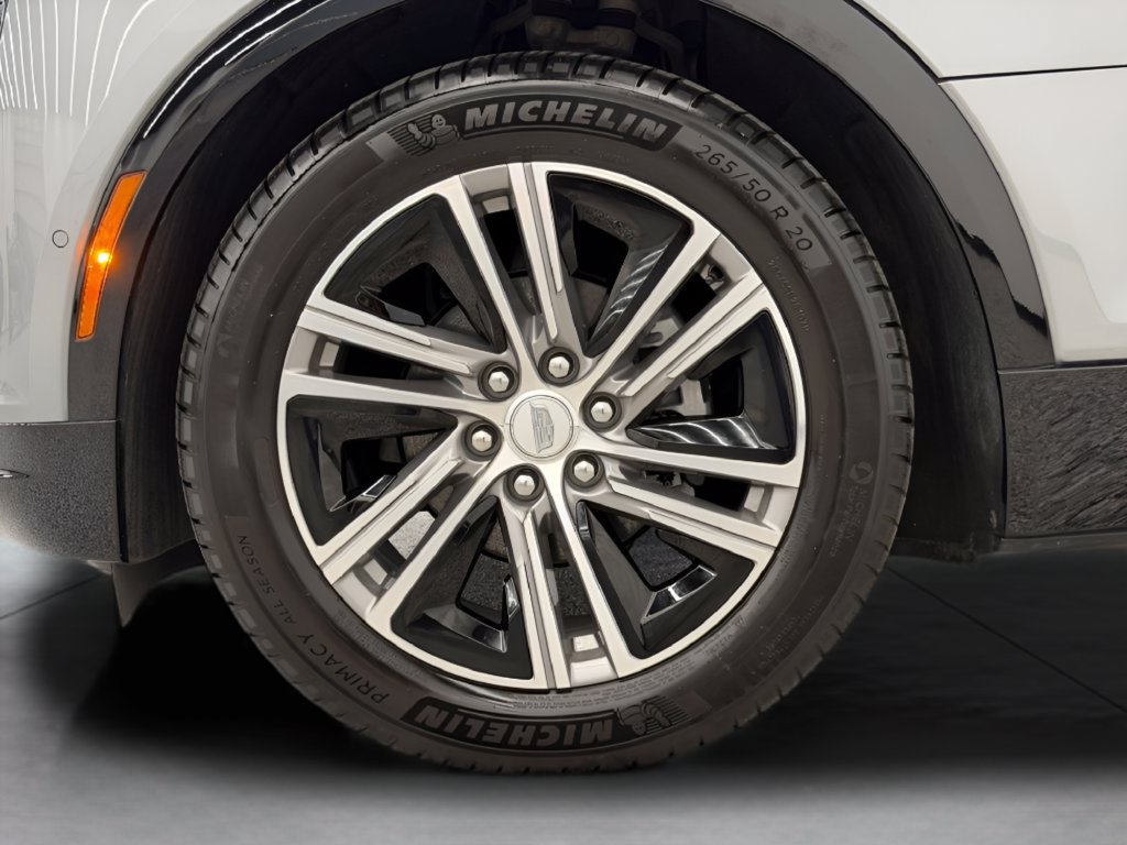 Used 2024 Cadillac Lyriq Luxury w/ LPO, Floor Liner Package AWD/4WD image 31