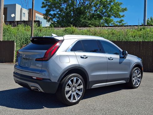Used 2023 Cadillac XT4 Premium Luxury AWD/4WD image 6