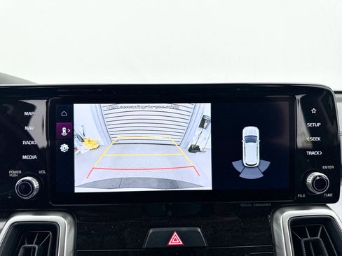 Used 2022 Kia Sorento S w/ Panoramic Sunroof Package image 24