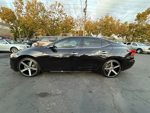 Used 2017 Nissan Maxima 3.5 SV image 8