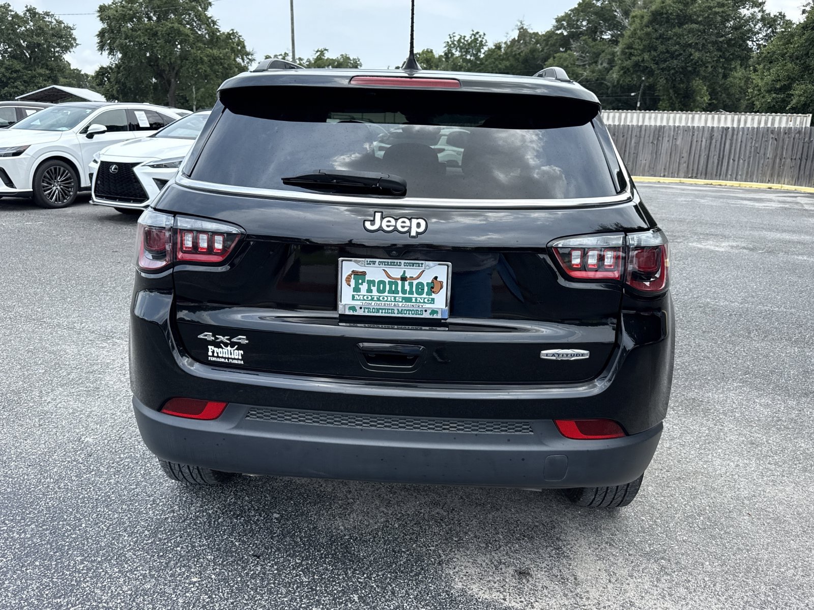 Used 2024 Jeep Compass Latitude AWD/4WD image 5