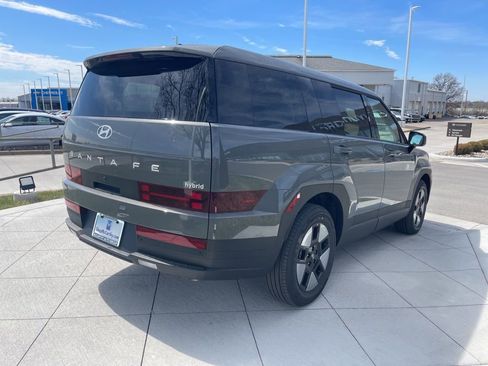 New 2026 Hyundai Santa Fe SE FWD image 5