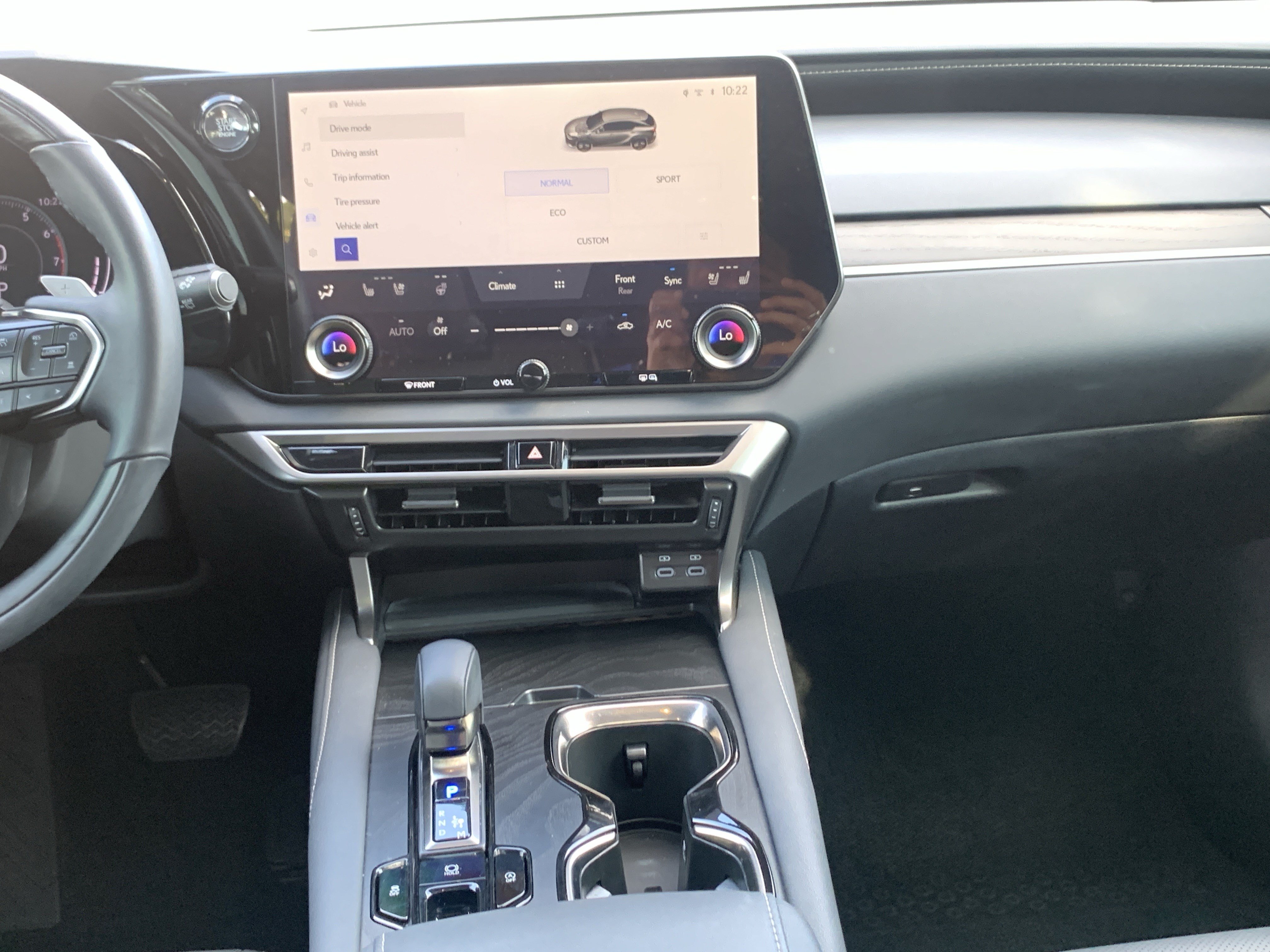 Certified 2024 Lexus RX 350 Premium w/ Cold Area Package FWD image 31