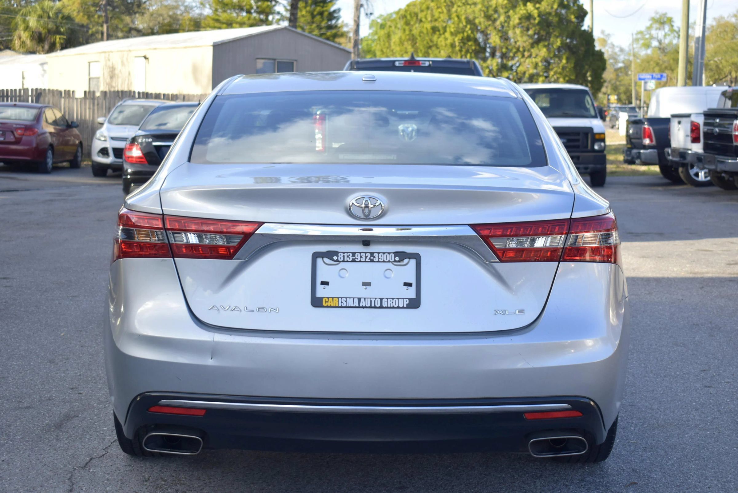 Used 2018 Toyota Avalon XLE FWD image 7
