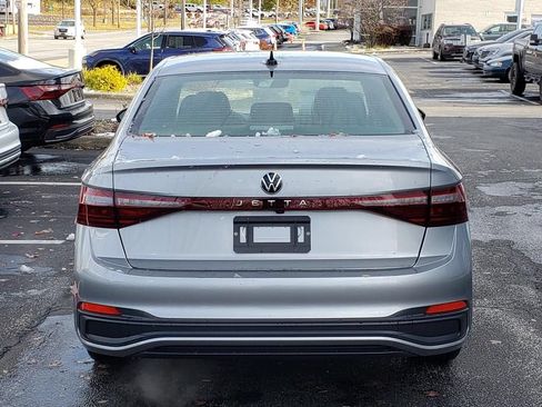 New 2026 Volkswagen Jetta Sport FWD image 4