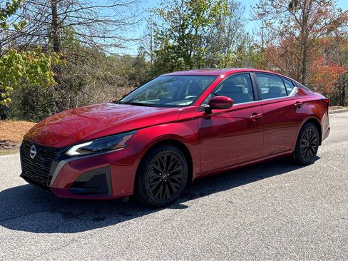New 2026 Nissan Altima 2.5 SV w/ SV Special Edition Package FWD image 3