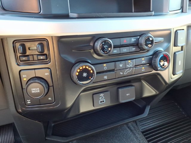 New 2027 Ford F250 XL w/ Snow Plow Prep Package AWD/4WD image 14