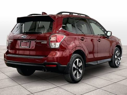 Used 2017 Subaru Forester 2.5i Limited AWD/4WD image 11