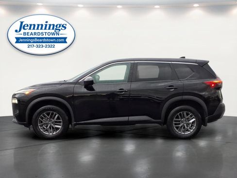 Used 2023 Nissan Rogue S AWD/4WD image 2