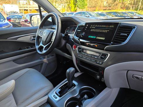 Used 2020 Honda Pilot EX-L image 12