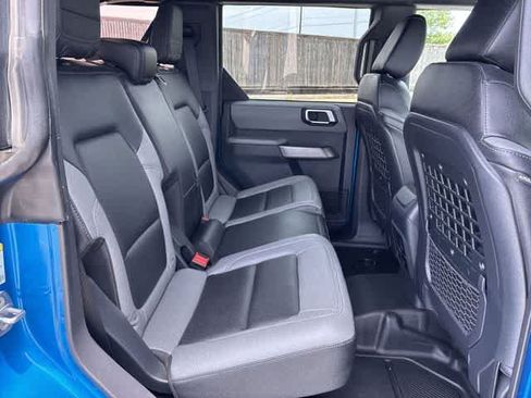 Used 2023 Ford Bronco Black Diamond AWD/4WD image 22