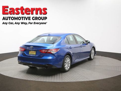 Used 2019 Toyota Camry LE image 39