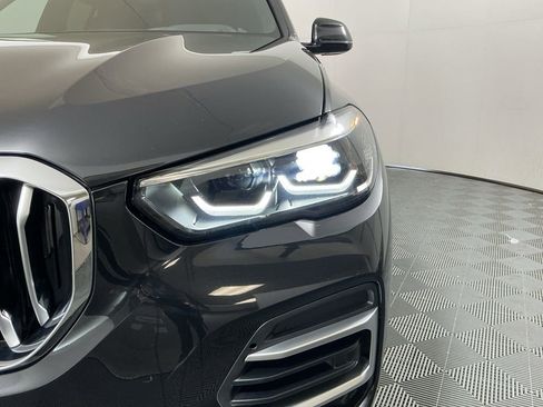 Certified 2022 BMW X5 xDrive40i w/ Premium Package AWD/4WD image 9