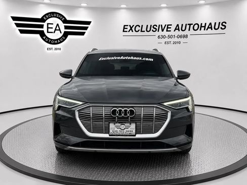 Used 2021 Audi e-tron Premium w/ Towing Package AWD/4WD image 9