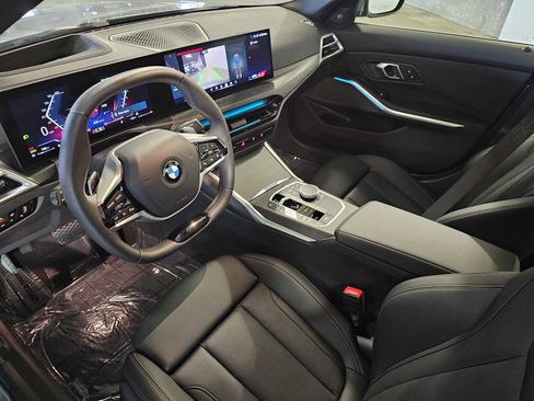 Used 2025 BMW 330i xDrive Sedan w/ M Sport Package image 2