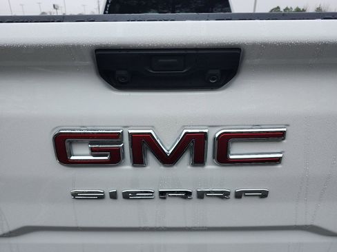 New 2026 GMC Sierra 2500 Pro image 4