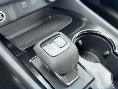 Used 2023 Nissan Rogue SV image 22