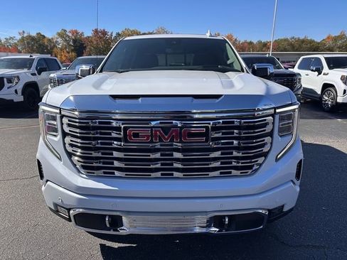 New 2026 GMC Sierra 1500 Denali w/ Denali Reserve Package image 4