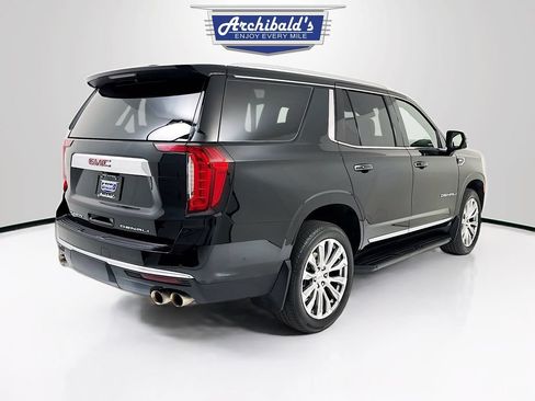 Used 2023 GMC Yukon Denali w/ Advanced Technology Package AWD/4WD image 8
