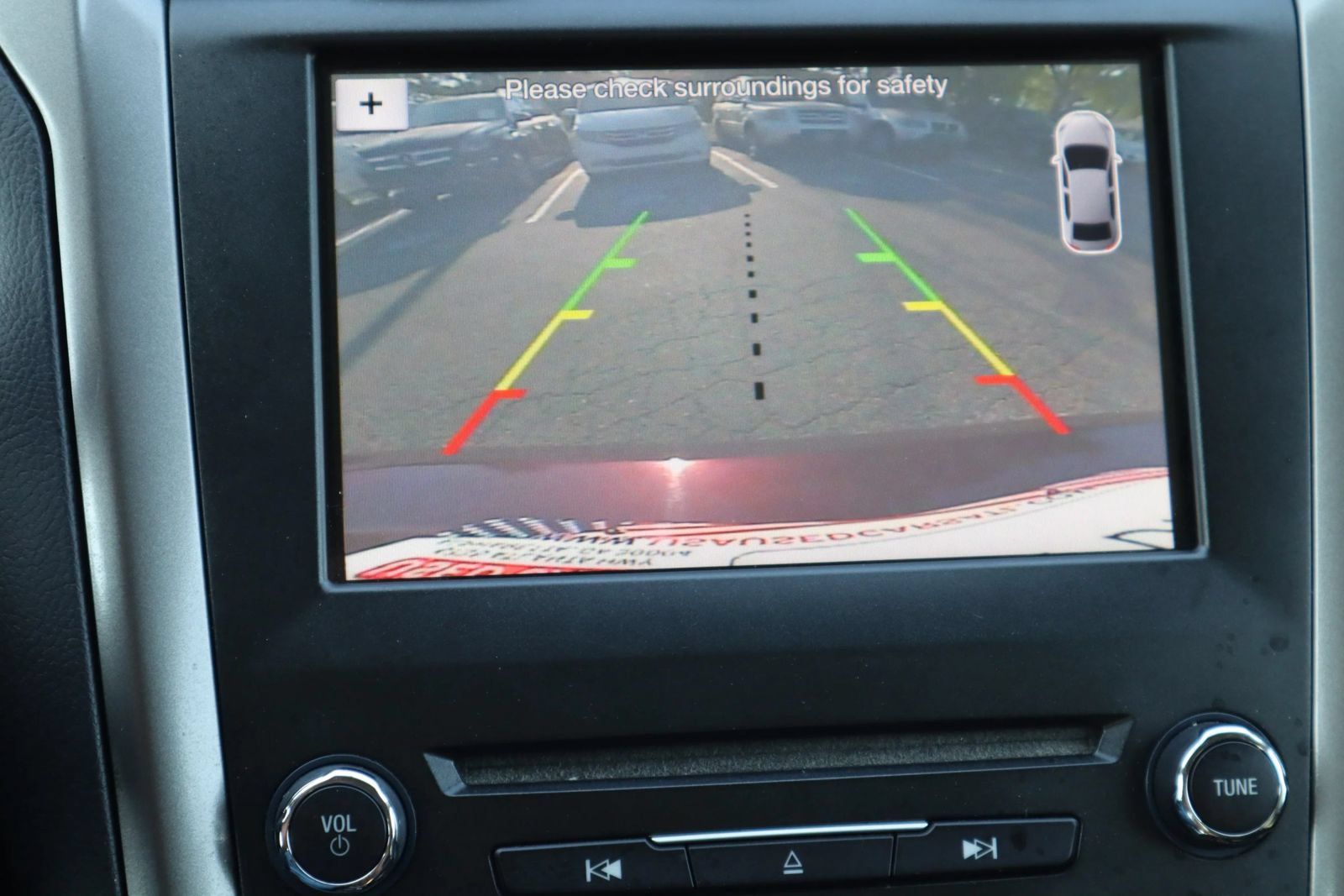 Used 2018 Ford Fusion SE w/ Fusion SE Technology Package FWD image 30