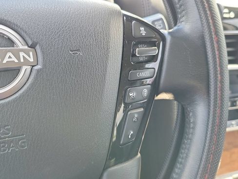 Used 2022 Nissan Armada SL w/ Captain's Chairs Package AWD/4WD image 23