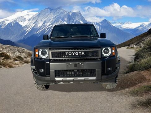 Certified 2024 Toyota Land Cruiser image 9