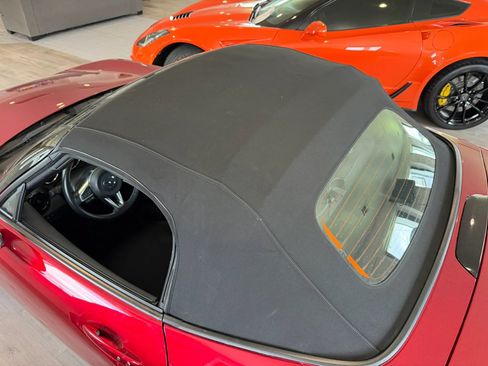 Used 2022 MAZDA MX-5 Miata Sport RWD image 15