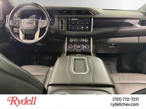 Used 2024 GMC Yukon Denali w/ Advanced Technology Package AWD/4WD image 12