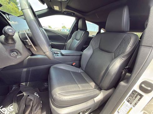 Used 2023 Lexus RX 350 Premium w/ Cold Area Package FWD image 4