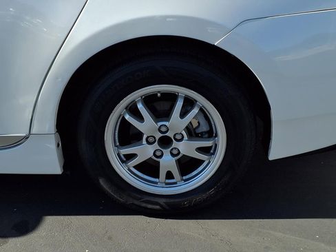 Used 2010 Toyota Prius Five image 4