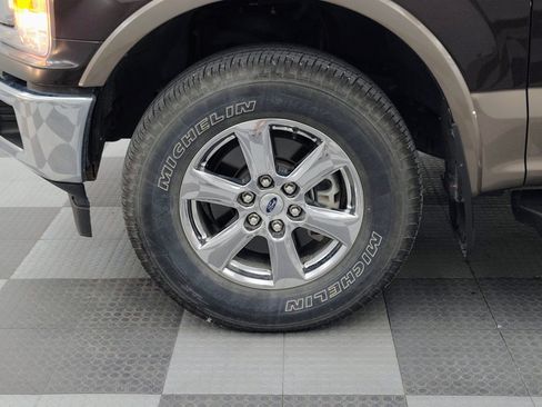 Used 2019 Ford F150 Lariat AWD/4WD image 9