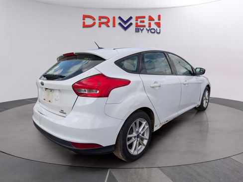 Used 2015 Ford Focus SE image 5