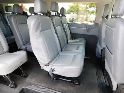 Used 2018 Ford Transit 350 XL RWD image 28