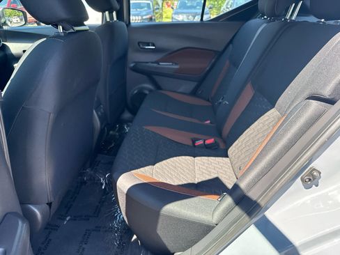 Used 2023 Nissan Kicks SR w/ Interior Electronics Package FWD image 13