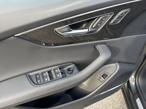 New 2026 Audi Q8 Premium Plus image 32