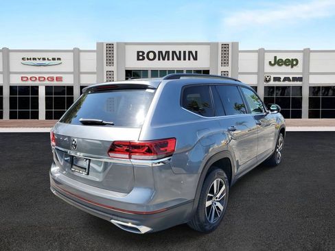 Used 2021 Volkswagen Atlas SE image 3