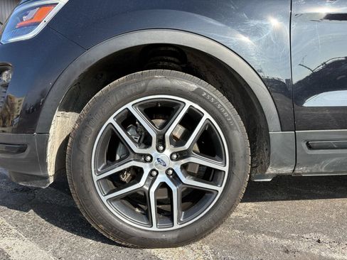 Used 2019 Ford Explorer Sport w/ Equipment Group 401A image 34