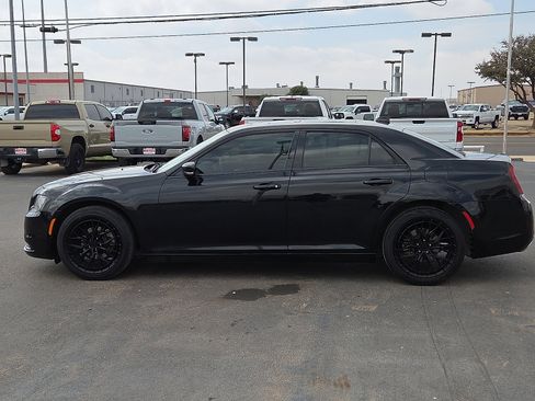 Used 2023 Chrysler 300 S image 2