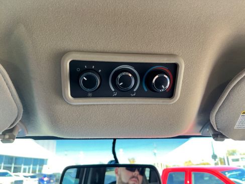 Used 2021 Chevrolet Express 3500 LS image 23