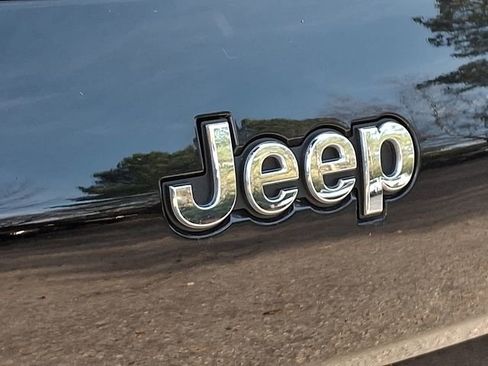 Used 2021 Jeep Grand Cherokee L Limited image 40