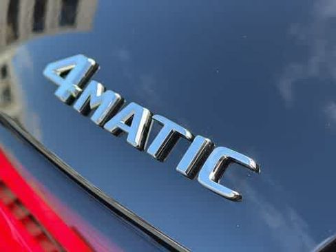 Used 2026 Mercedes-Benz GLC 300 4MATIC image 12