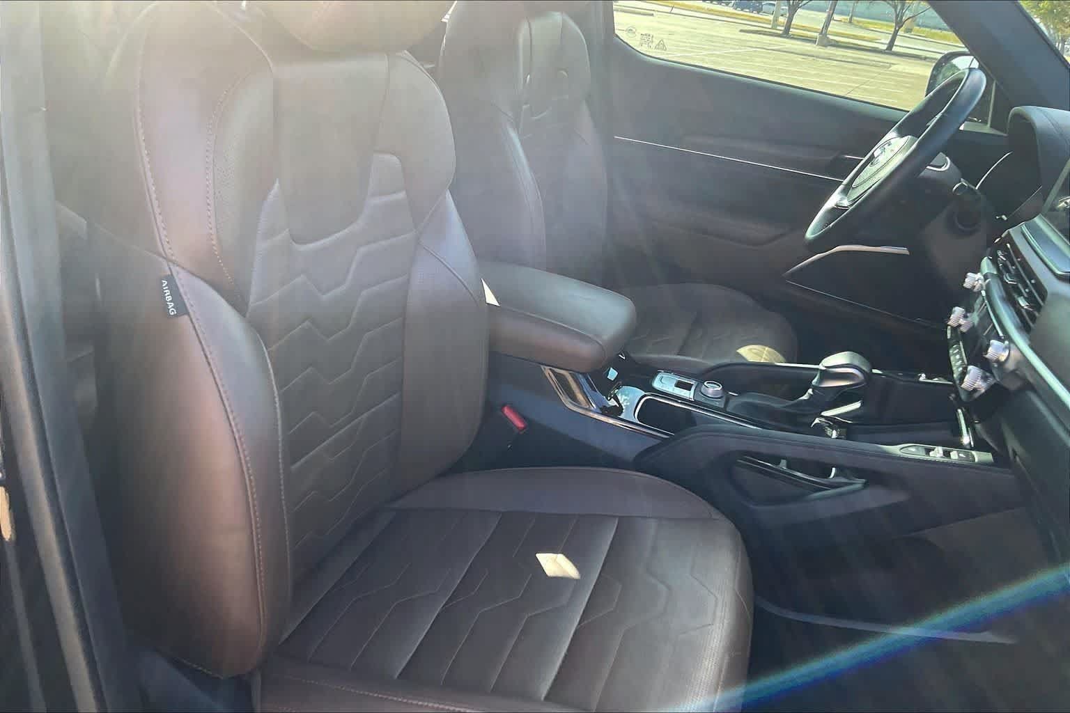 Used 2021 Kia Telluride SX w/ SX Prestige Package AWD/4WD image 12