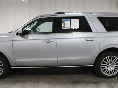 Used 2023 Ford Expedition Max Limited AWD/4WD image 6