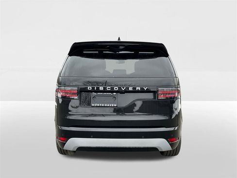 New 2026 Land Rover Discovery Limited Edition image 3