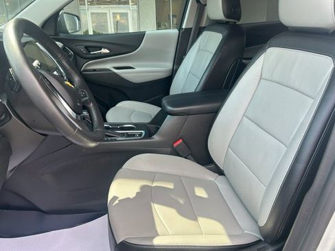 Used 2018 Chevrolet Equinox Premier FWD image 14