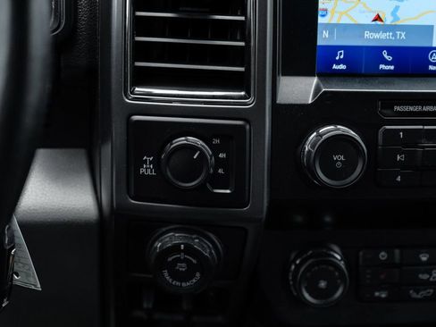 Used 2019 Ford F150 XLT w/ Equipment Group 302A Luxury AWD/4WD image 30