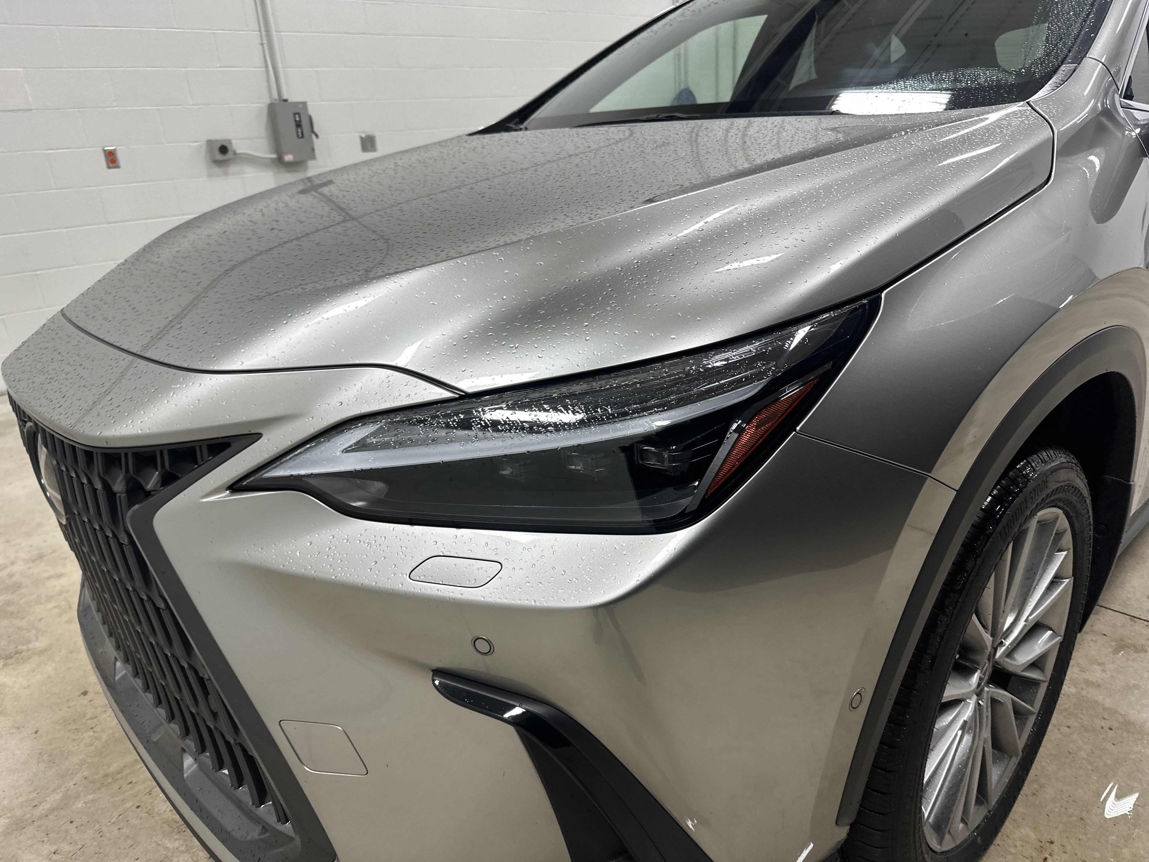 Certified 2025 Lexus NX 350h AWD w/ Accessory Package (2T) image 6