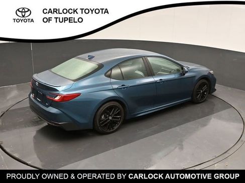 Used 2025 Toyota Camry SE FWD image 38